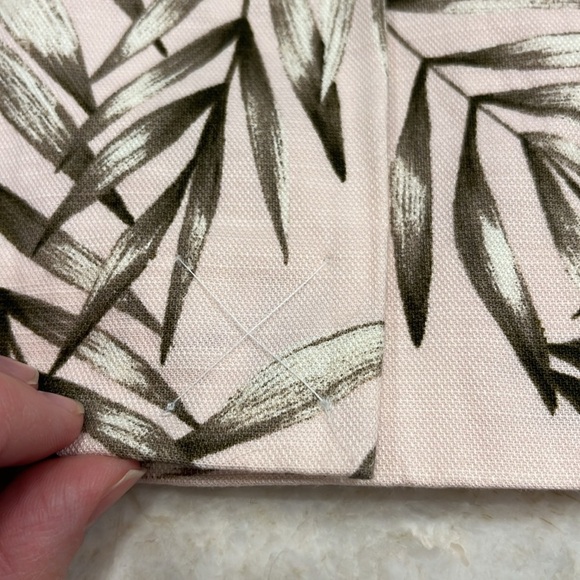 NEW Ann Taylor Factory | Pale‎ Pink Tropical Pencil Skirt | Petite Size 6 (6P) - Picture 3 of 10